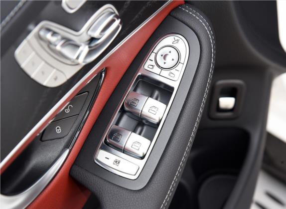 奔驰GLC轿跑 2019款 改款 GLC 300 4MATIC 轿跑SUV 车厢座椅   门窗控制