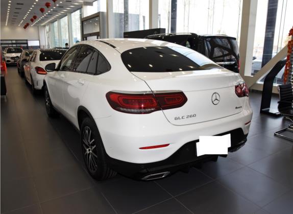 奔驰GLC轿跑 2021款 GLC 260 4MATIC 轿跑SUV 外观   斜后