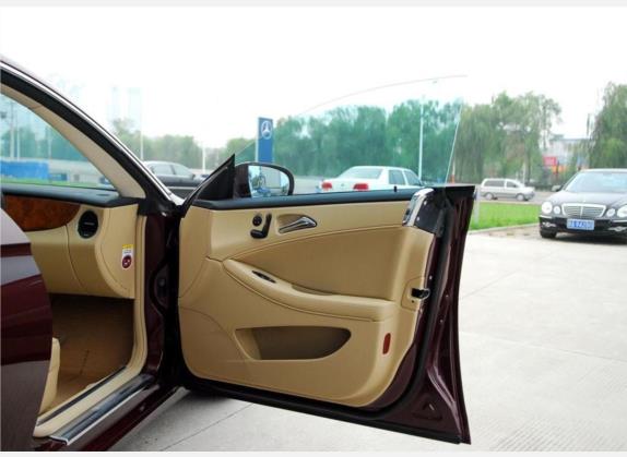 奔驰CLS 2008款 CLS 350 车厢座椅   前门板