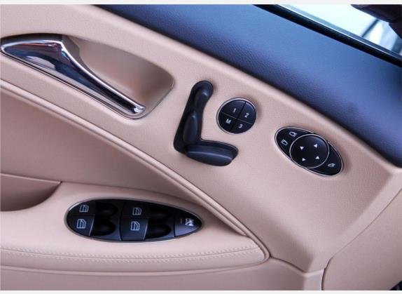 奔驰CLS 2008款 CLS 350 车厢座椅   门窗控制