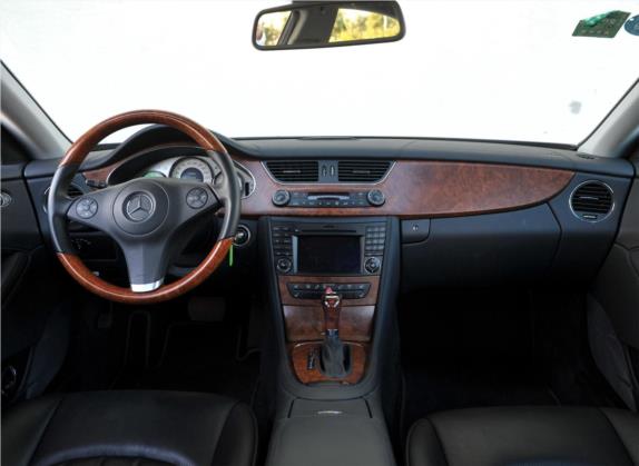 奔驰CLS 2009款 CLS 350 中控类   中控全图