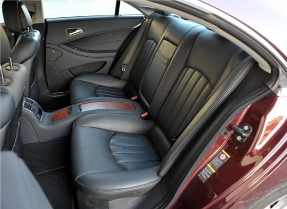 奔驰CLS 2009款 CLS 350 车厢座椅   后排空间