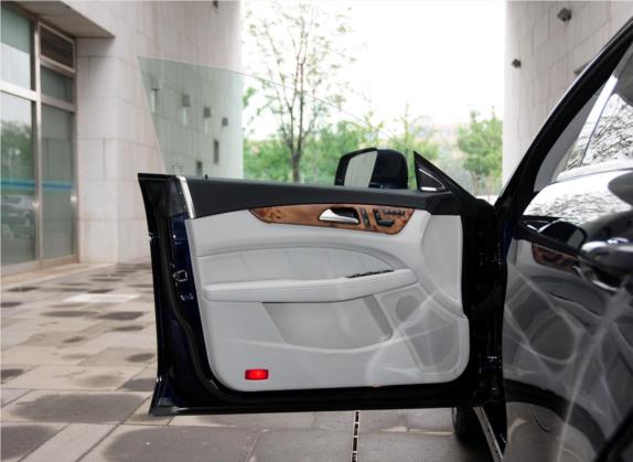 奔驰CLS 2013款 CLS 350 猎装豪华型 车厢座椅   前门板