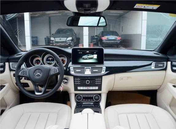 奔驰CLS 2015款 CLS 320 中控类   中控全图