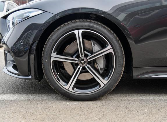 奔驰CLS 2018款 CLS 350 4MATIC 其他细节类   前轮