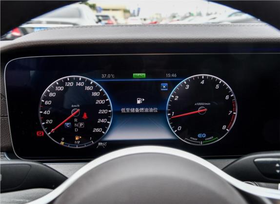 奔驰CLS 2018款 CLS 350 4MATIC 中控类   仪表盘