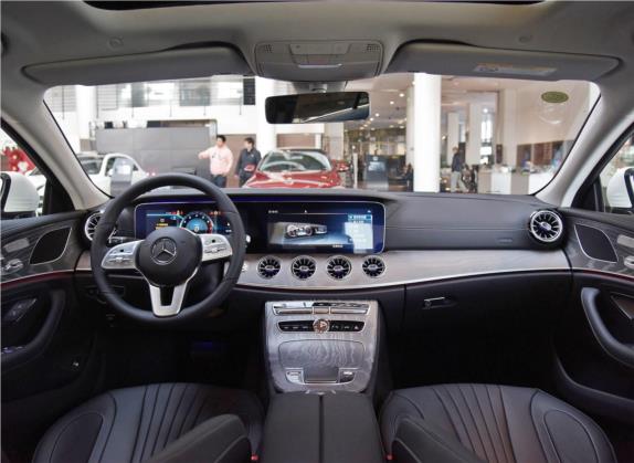 奔驰CLS 2020款 CLS 300 动感型 中控类   中控全图