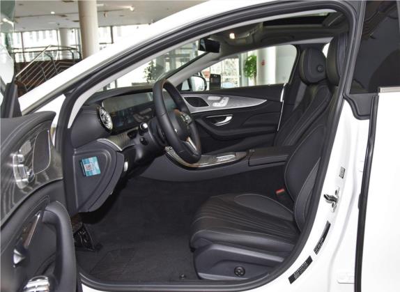 奔驰CLS 2020款 CLS 300 动感型 车厢座椅   前排空间
