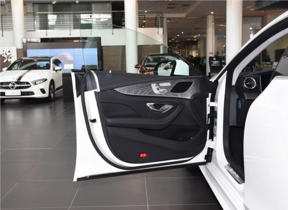 奔驰CLS 2020款 CLS 300 动感型 车厢座椅   前门板
