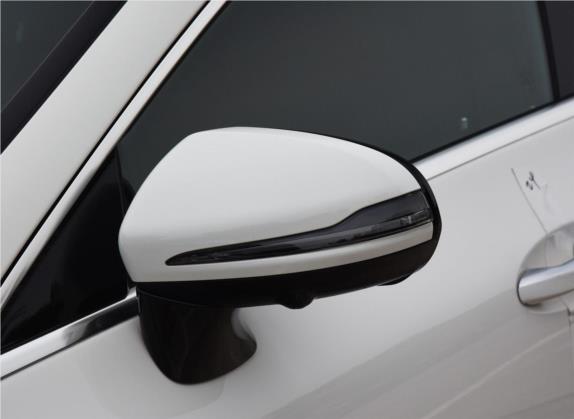 奔驰CLS 2020款 CLS 350 4MATIC 外观细节类   外后视镜