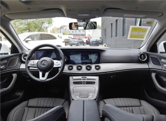 奔驰CLS 2020款 CLS 260 中控类   中控全图