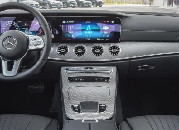 奔驰CLS 2021款 CLS 260 中控类   中控台