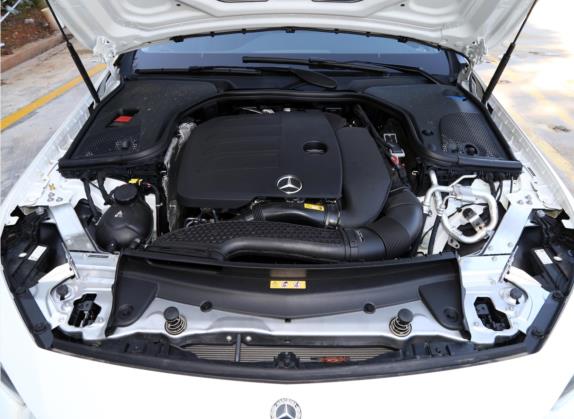 奔驰CLS 2021款 改款 CLS 300 动感型 其他细节类   发动机舱