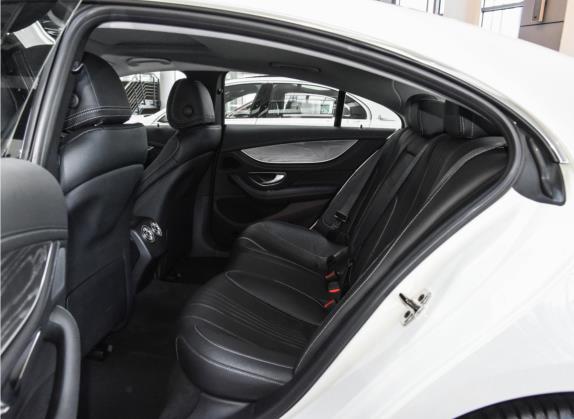 奔驰CLS 2021款 改款 CLS 260 车厢座椅   后排空间