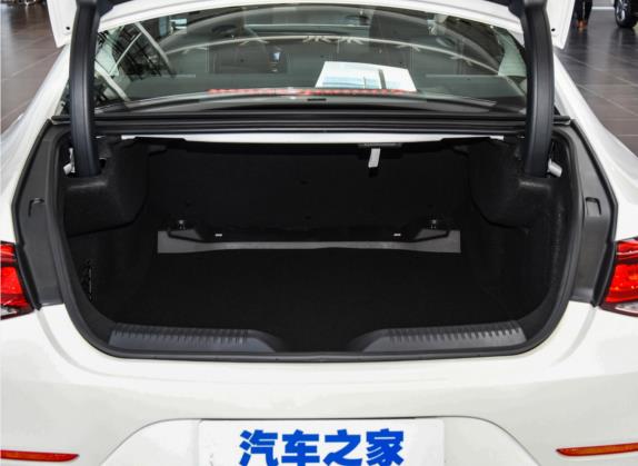 奔驰CLS 2021款 改款 CLS 260 车厢座椅   后备厢