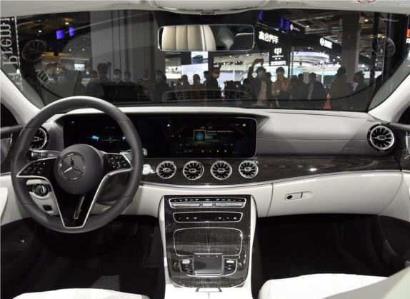 奔驰CLS 2022款 CLS 350 4MATIC 中控类   中控全图