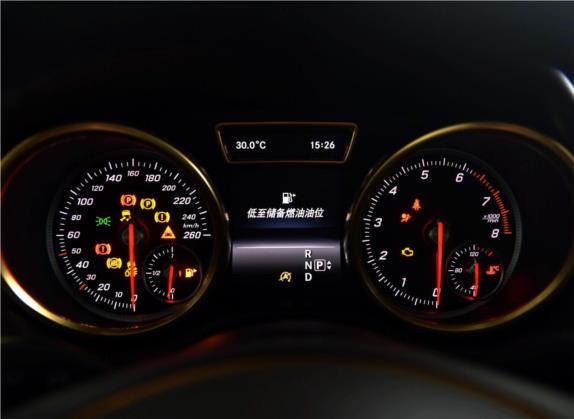 奔驰GLE 2016款 GLE 320 4MATIC 动感型 中控类   仪表盘