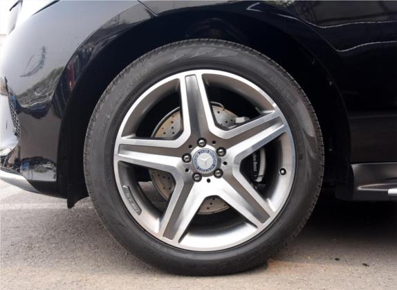 奔驰GLE 2016款 GLE 400 4MATIC 其他细节类   前轮