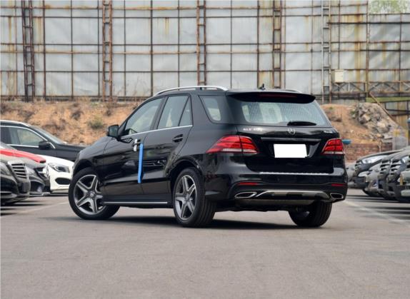奔驰GLE 2016款 GLE 400 4MATIC 外观   斜后