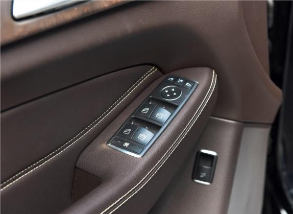 奔驰GLE 2016款 GLE 400 4MATIC 车厢座椅   门窗控制