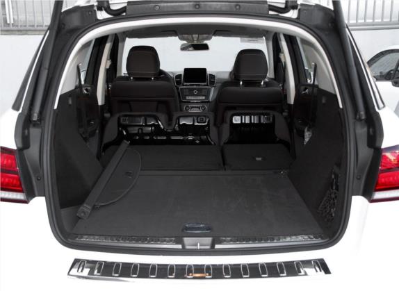 奔驰GLE 2017款 GLE 320 4MATIC 动感型 车厢座椅   后备厢