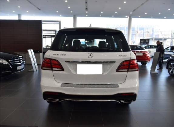 奔驰GLE 2017款 GLE 320 4MATIC 豪华型 外观   正后
