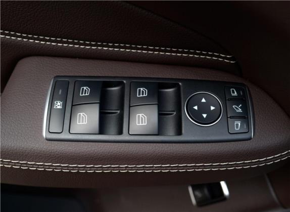 奔驰GLE 2017款 GLE 350 d 4MATIC 车厢座椅   门窗控制