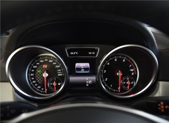 奔驰GLE 2017款 GLE 450 AMG 4MATIC 中控类   仪表盘