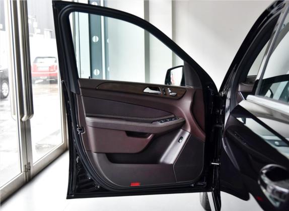 奔驰GLE 2018款 GLE 320 4MATIC 动感型臻藏版 车厢座椅   前门板