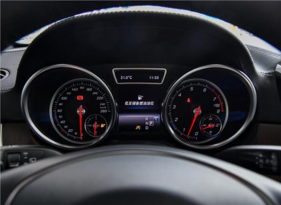 奔驰GLE 2018款 GLE 400 4MATIC 臻藏版 中控类   仪表盘