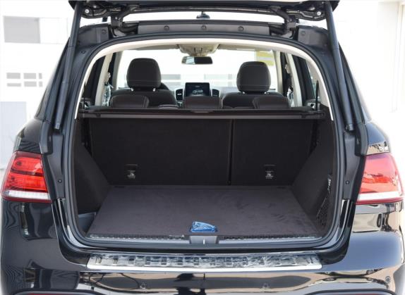 奔驰GLE 2019款 GLE 320 4MATIC 动感型臻藏版 车厢座椅   后备厢