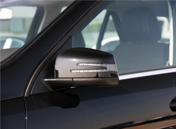 奔驰GLE 2019款 GLE 320 4MATIC 动感型臻藏版 外观细节类   外后视镜