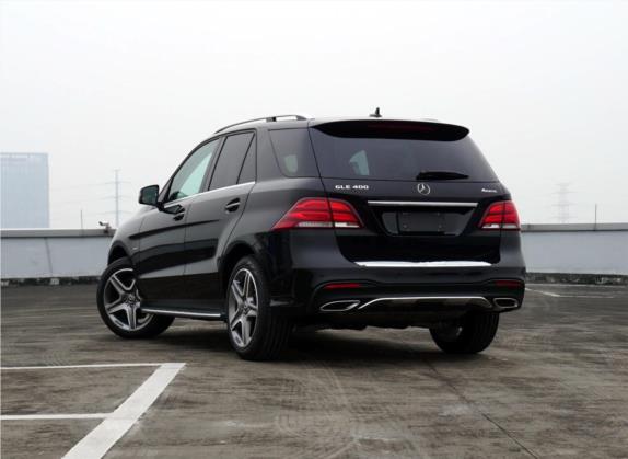 奔驰GLE 2019款 GLE 400 4MATIC 臻藏版(特殊配置) 外观   斜后