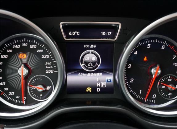 奔驰GLE 2019款 GLE 400 4MATIC 臻藏版(特殊配置) 中控类   仪表盘