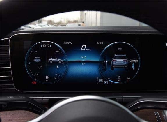 奔驰GLE 2020款 GLE 350 4MATIC 豪华型 中控类   仪表盘