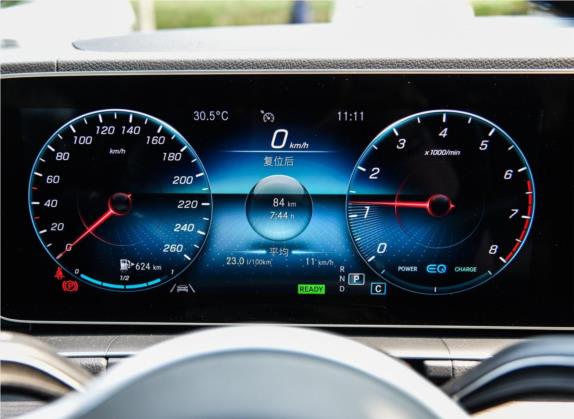 奔驰GLE 2020款 GLE 450 4MATIC 时尚型 中控类   仪表盘