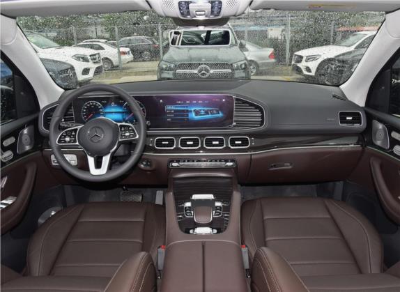 奔驰GLE 2020款 GLE 350 4MATIC 时尚型 中控类   中控全图