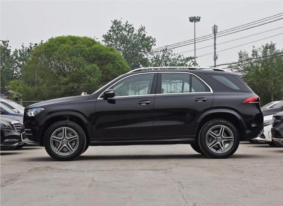 奔驰GLE 2020款 GLE 350 4MATIC 时尚型 外观   正侧