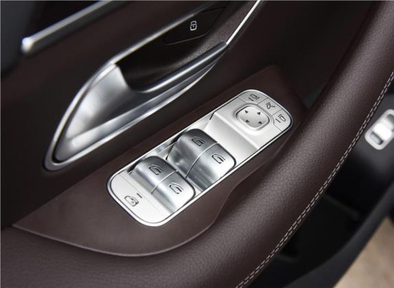奔驰GLE 2020款 GLE 350 4MATIC 时尚型 车厢座椅   门窗控制