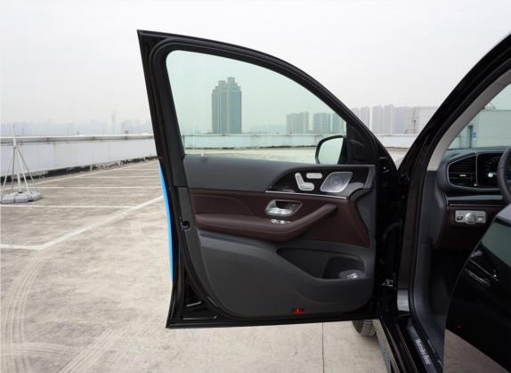 奔驰GLE 2020款 改款 GLE 350 4MATIC 时尚型特别版 车厢座椅   前门板