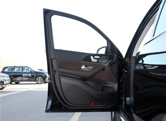 奔驰GLE 2021款 GLE 350 4MATIC 时尚型 车厢座椅   前门板