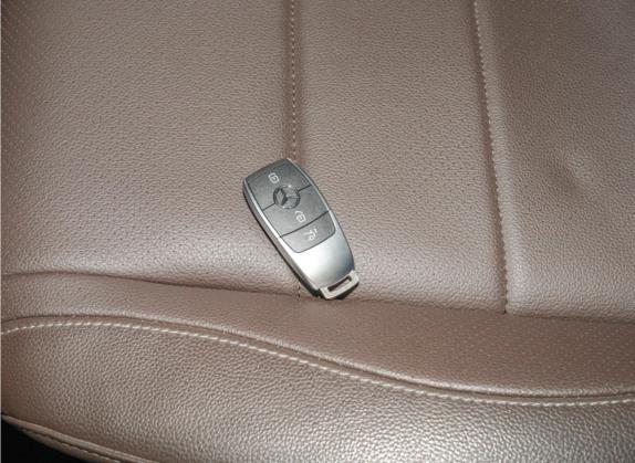 奔驰GLE 2021款 GLE 350 4MATIC 豪华型 其他细节类   钥匙