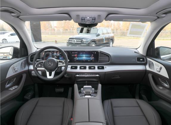 奔驰GLE 2021款 GLE 450 4MATIC 时尚型 中控类   中控全图