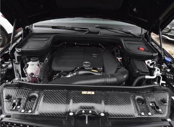 奔驰GLE 2022款 GLE 350 4MATIC 时尚型 其他细节类   发动机舱