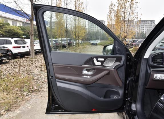 奔驰GLE 2022款 GLE 350 4MATIC 时尚型 车厢座椅   前门板