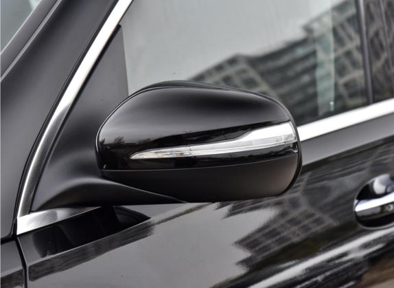 奔驰GLE 2022款 GLE 350 4MATIC 时尚型 外观细节类   外后视镜