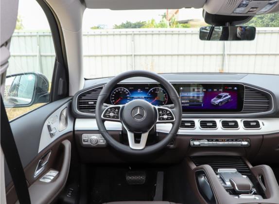 奔驰GLE 2022款 GLE 450 4MATIC 动感型 中控类   驾驶位