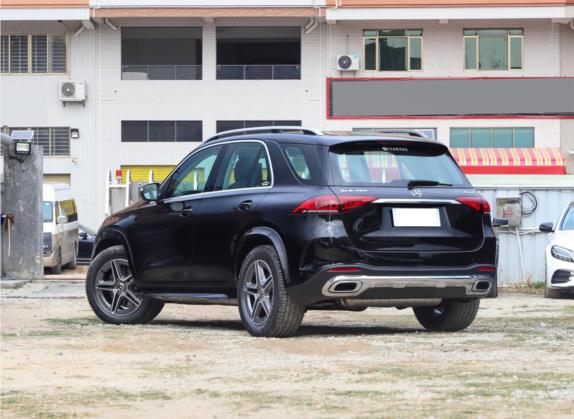 奔驰GLE 2022款 GLE 450 4MATIC 动感型 外观   斜后
