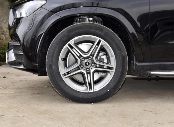 奔驰GLE 2022款 GLE 450 4MATIC 豪华型 其他细节类   前轮
