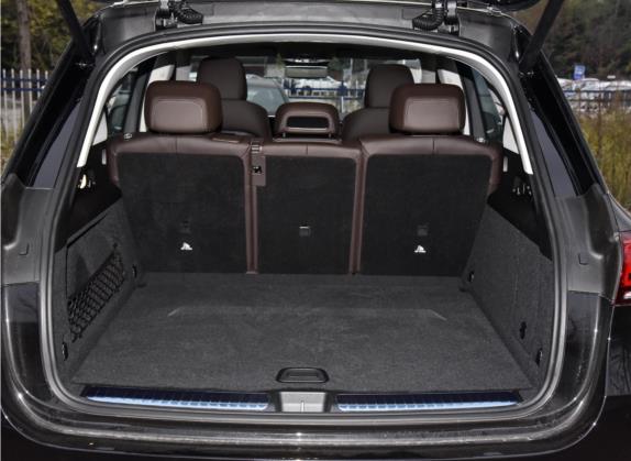 奔驰GLE 2022款 GLE 450 4MATIC 豪华型 车厢座椅   后备厢